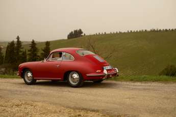 HAPPY END – PORSCHE 356 SUPER 90 - AUF DEM SPRUNG