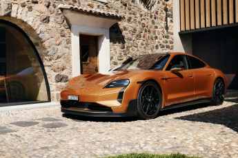 Einzigartiger Taycan Turbo GT für Porsche-Enthusiasten angefertig