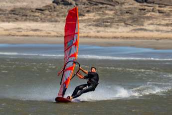 Severne launches new board and sail for speed surfing