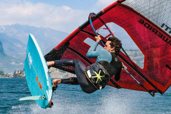 How to find the right fin for freeride and freerace