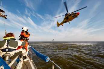 Appeler à l'aide - comment alerter les sauveteurs en mer