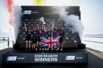 Un couronnement britannique, un gala danois et un "miroir" allemand