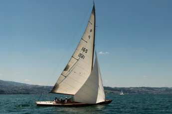 Condivisione classica sul lago di Zurigo