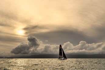 Quintette hors des starting-blocks, action en avant