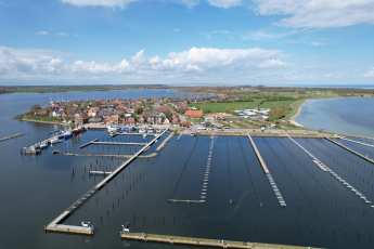 First marinas close for the winter season