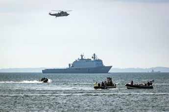 Naval presence in the Baltic Sea: the right behaviour for recreational boaters