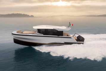 Adventure Yacht mit drei Motoren