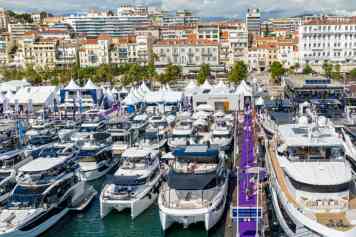Cannes Yachting Festival 2026 für Zweirumpfer