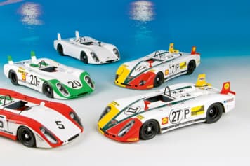 PORSCHE 908/2L VON TECNOMODEL IN 1:18