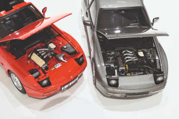 MODELLAUTOS – PORSCHE 944 - TRANSAXLE IM MINIFORMAT