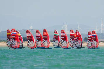 Medal Series startet in Cádiz nach intensiven Qualifikationsrennen