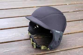 Der Olaian Surf-Helm von Decathlon im Test