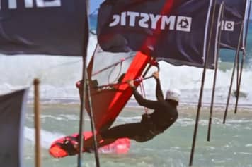 (Echter) Slalom auf dem Freestyle-Material