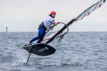 Michele Becker beendet Karriere als Profi-Windsurfer