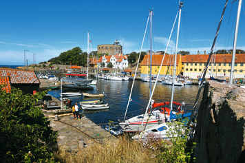 Historic renovation of the harbour on Christiansø