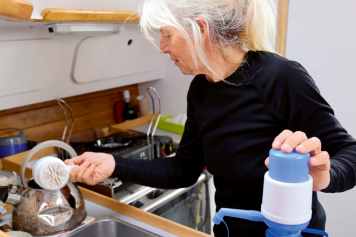 So bleibt Trinkwasser bis zum Hahn rein