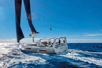 Alu-Yacht ist robust, ruhig und erfreulich unkompliziert
