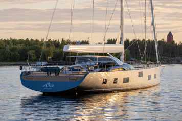 Neuer Langfahrt-Cruiser aus Finnland in XL