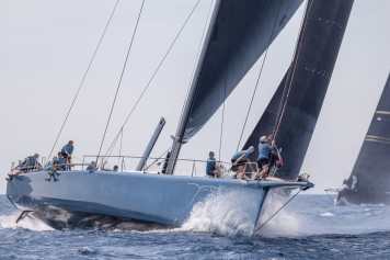 Maxi-Segler küren Europameister in Sorrento