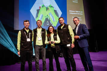 Il giubbotto di salvataggio di TeamO vince il premio per l'attrezzatura più importante