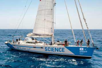 C'est ainsi à bord du navire de recherche de Boris Herrmann