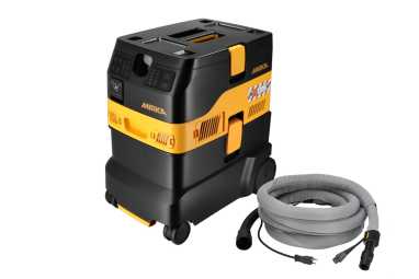 Vacuum cleaner from Mirka helps with winter work