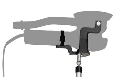 Le support de ponçage facilite les travaux sous la coque