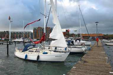 Tempesta in porto: come mettere in sicurezza lo yacht