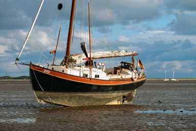 Schiffige Knickspant-Yacht ist fast perfektes Familien-Fahrtenboot