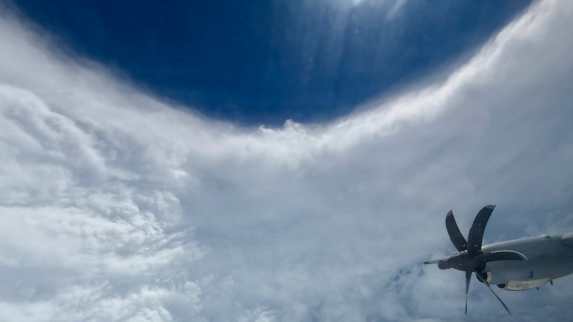 Hurrikan mit Kurs auf Europa