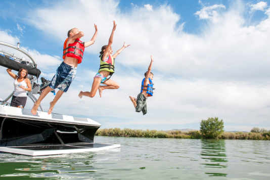 Hitze an Bord – 15 Gadgets für Bootsfahrer