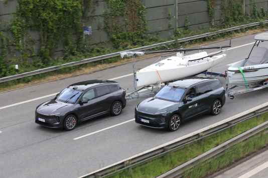 NIO EL6 vs. NIO EL8 - how the e-cars compare
