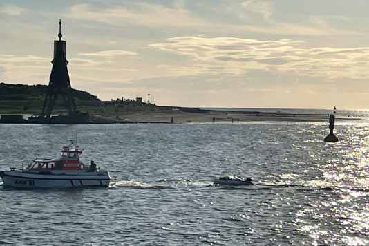 Fünf Menschen aus sinkendem Motorboot gerettet