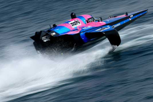 RaceBirds fliegen auf dem Comer See