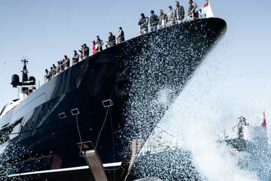 Turquoise Yachts liefert “N2H” aus