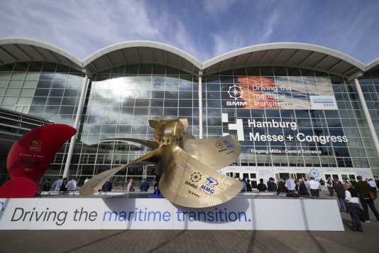35-Tonnen-Propeller markiert Start der Hamburger Schiffsbaumesse