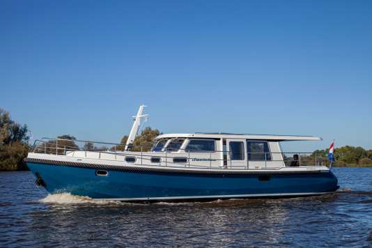 A steel boat with comfort