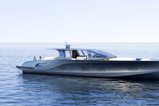 New flagship for escort or short trips