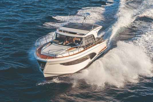 Jüngster Cruiser der neuen Generation im BOOTE-Test