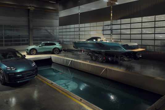 Elektrisches Trio von Frauscher und Porsche