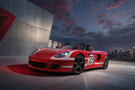 Porsche Carrera GT erhält Lackierung im legendären Salzburg-Design von 1970