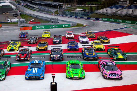 Porsche startet mit zwei Kundenteams in DTM-Saison 2026