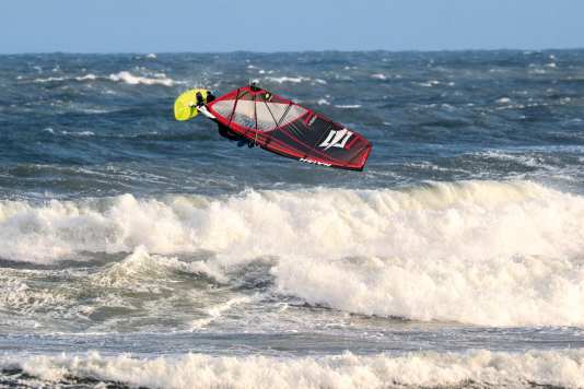 Naish Force 4 im Test - Kraftmeier