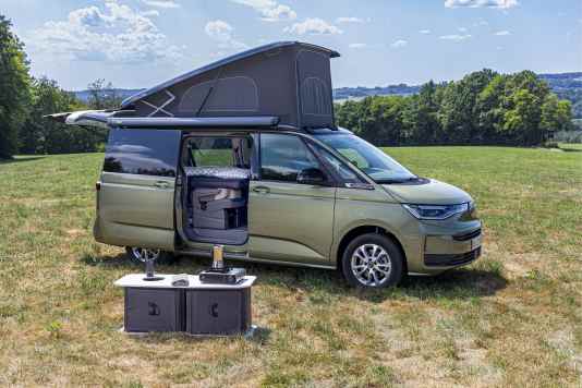 Aufblasbare Camping-Module für den VW Bulli