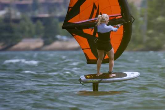 Neues Wingfoil-Board für Freeride und Freestyle
