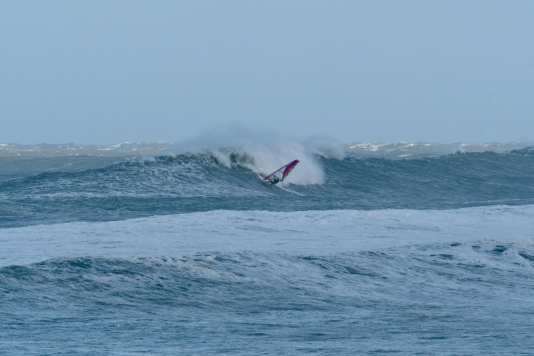 Cold Hawaii runs hot! The best pictures from the swell of the year