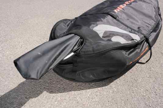 Neue NeilPryde Boardbag mit ausfahrbarem Staurohr und pfiffigen Features