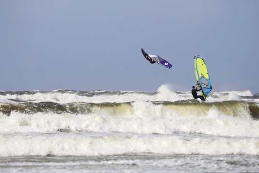 Acht 2026er Waveboards um 85 Liter im großen Test