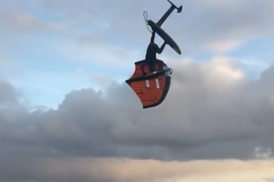 Tebbe Voget rips in Denmark