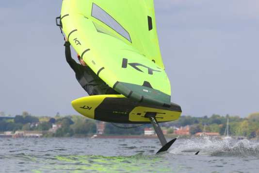 Das perfekte Foil für den Wingfoil-Einstieg - darauf kommt es an